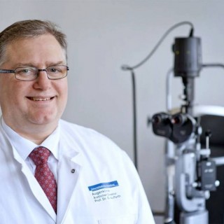 BESSERUNG in Sicht - Möglichkeiten der modernen Augenlinsenchirurgie